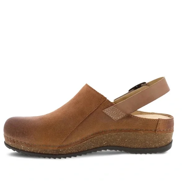 Like new Dansko Merrin Clogs - Picture 2 of 12